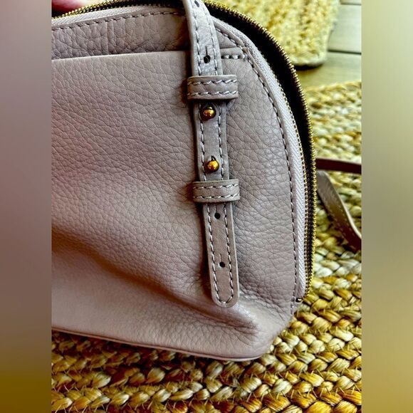 HOBO Elegant Women's CROSSBODY light purple buttery leather bag! Brand new! NWOT - Picture 11 of 15